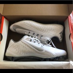 NIKE vapor carbon lax cleats